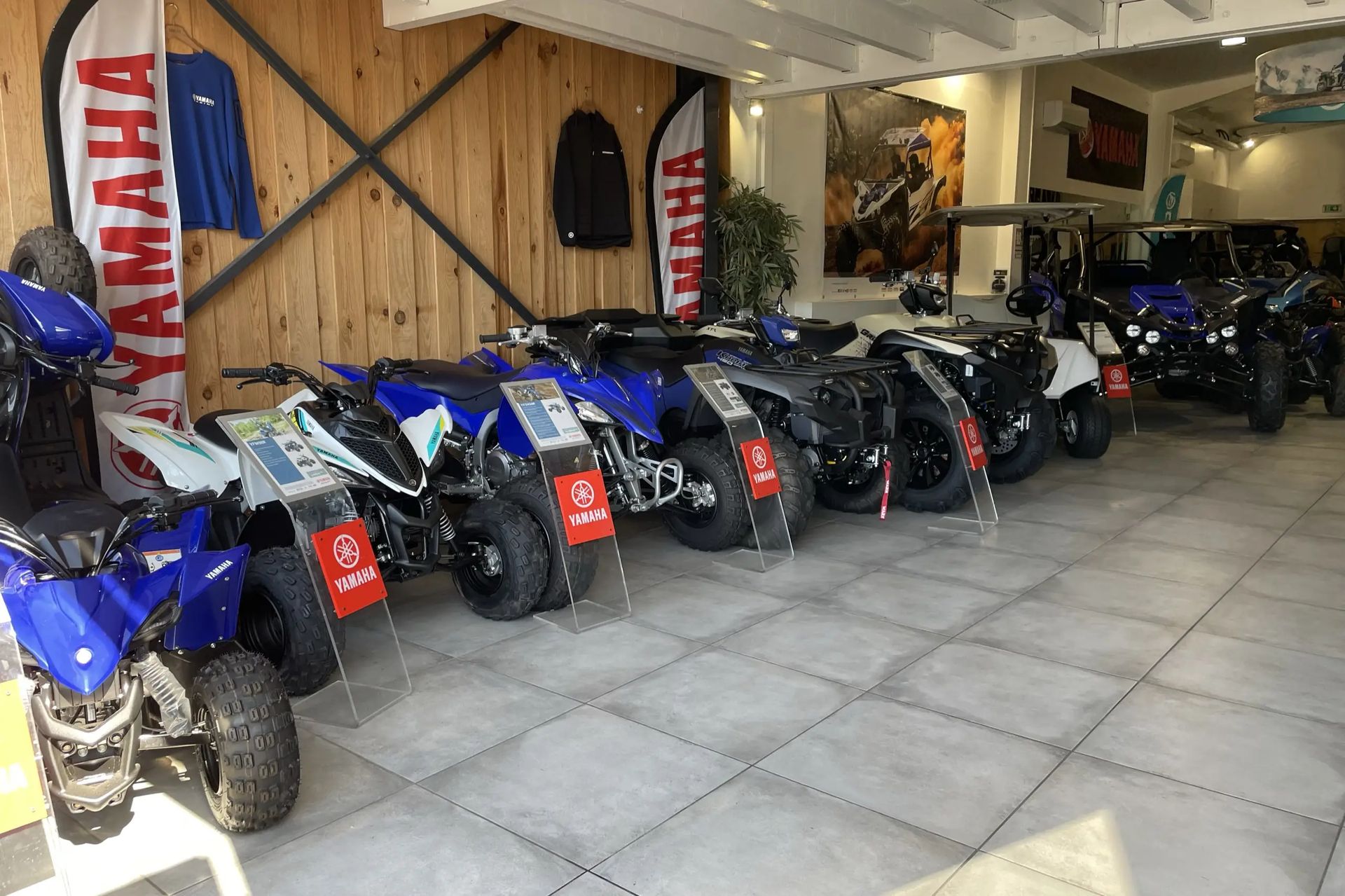 QDN 64, concessionnaire quad, moto et SSV à Saint-Jean-de-Luz