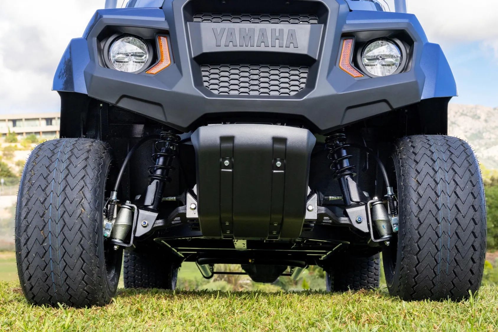 Sabot de protection robuste et suspension stabilisée